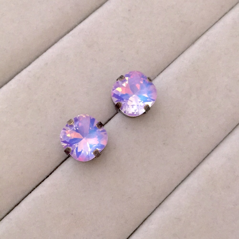 Lilac Purple Opal Aurora Borealis Cushion Cut Antique Brass Crystal Earrings - Picture 3 of 12